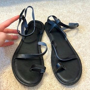 Black ankle strap sandals!